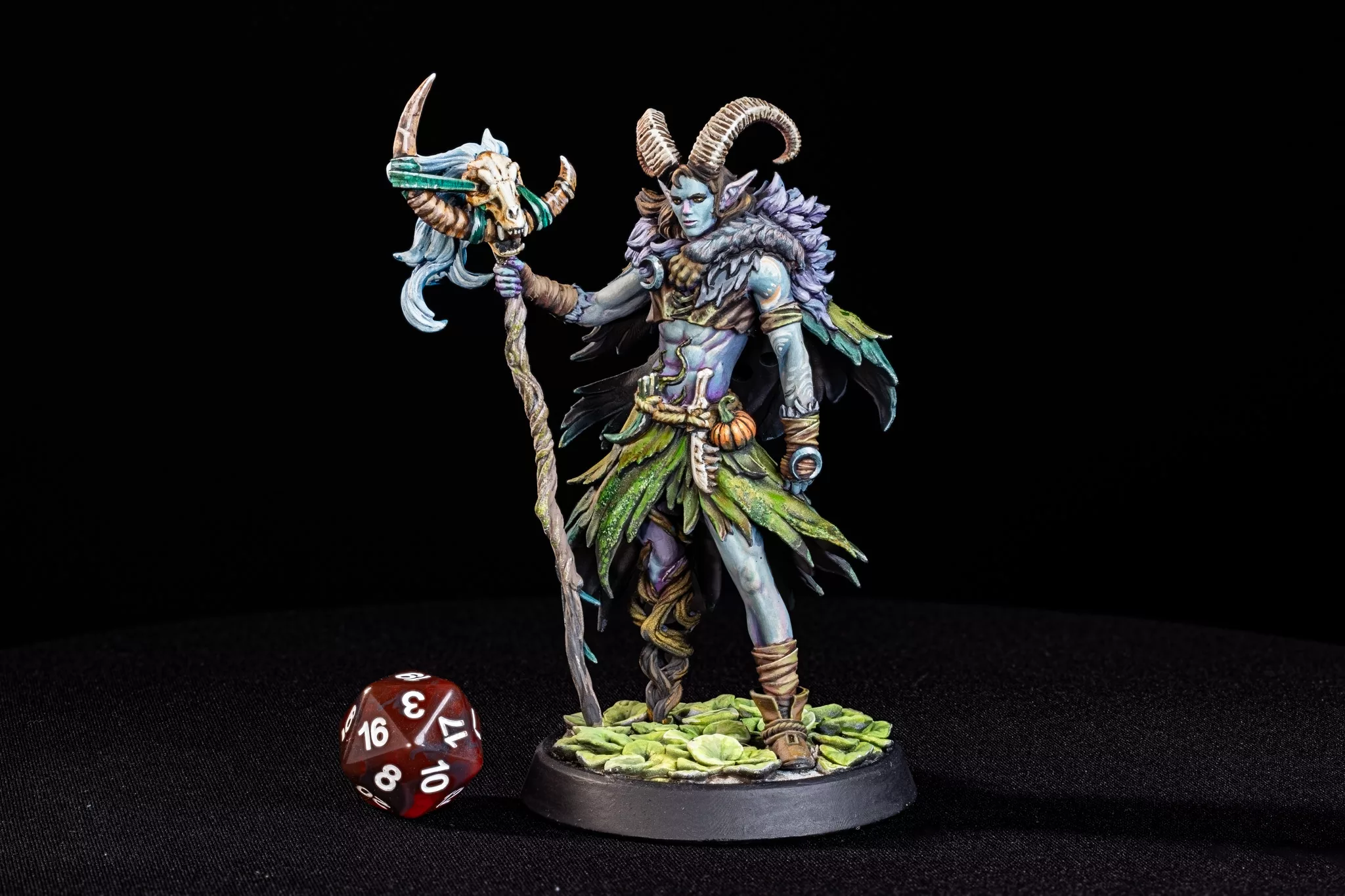 Cryxus Moondance - Tiefling Druid - Image 2